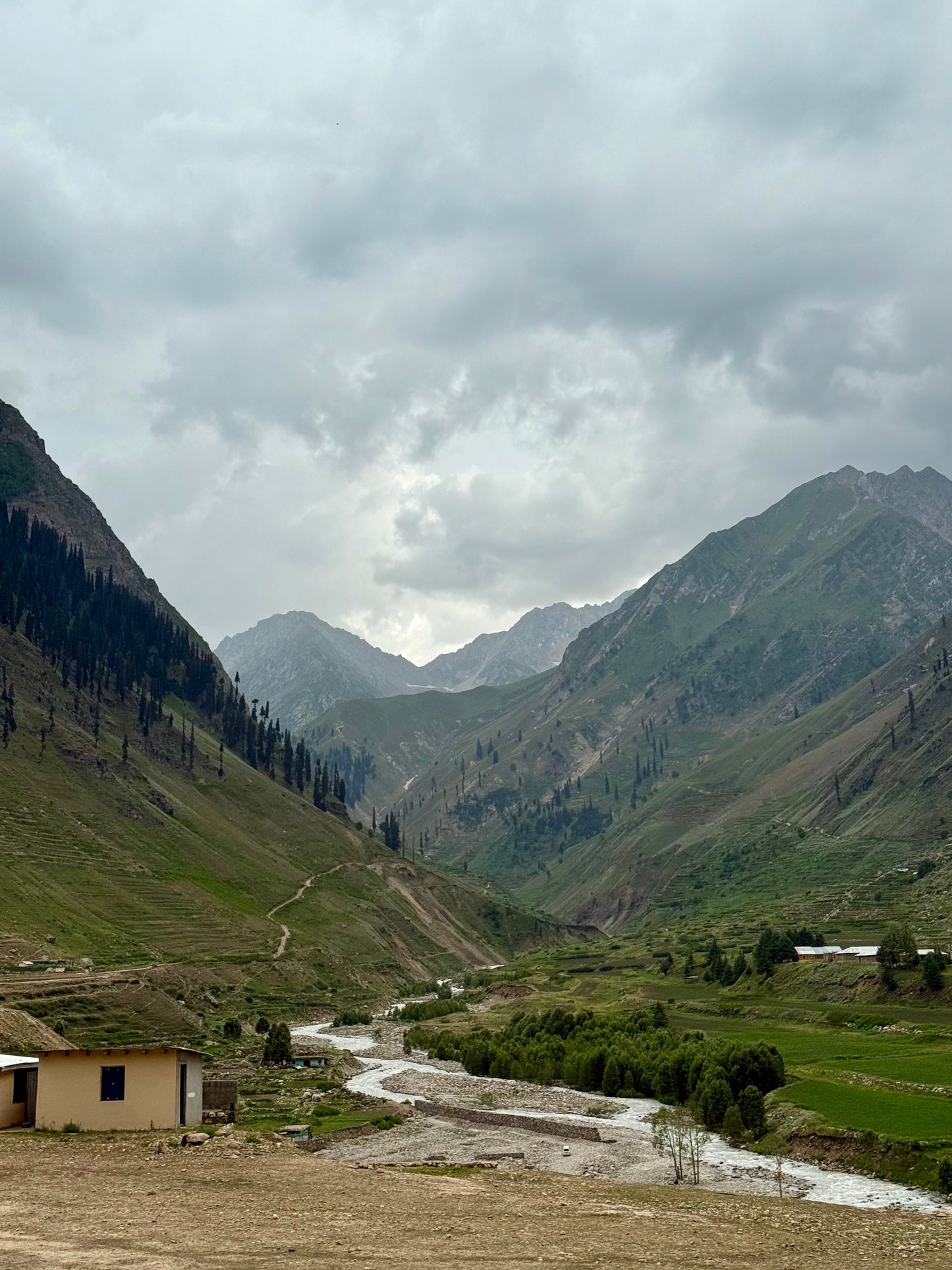 🏍️ Motorsykkeltur gjennom Nord-Pakistan – 15 dager i verdens vakreste landskap⛰️ 26. JUNI - 10. JULI 2026