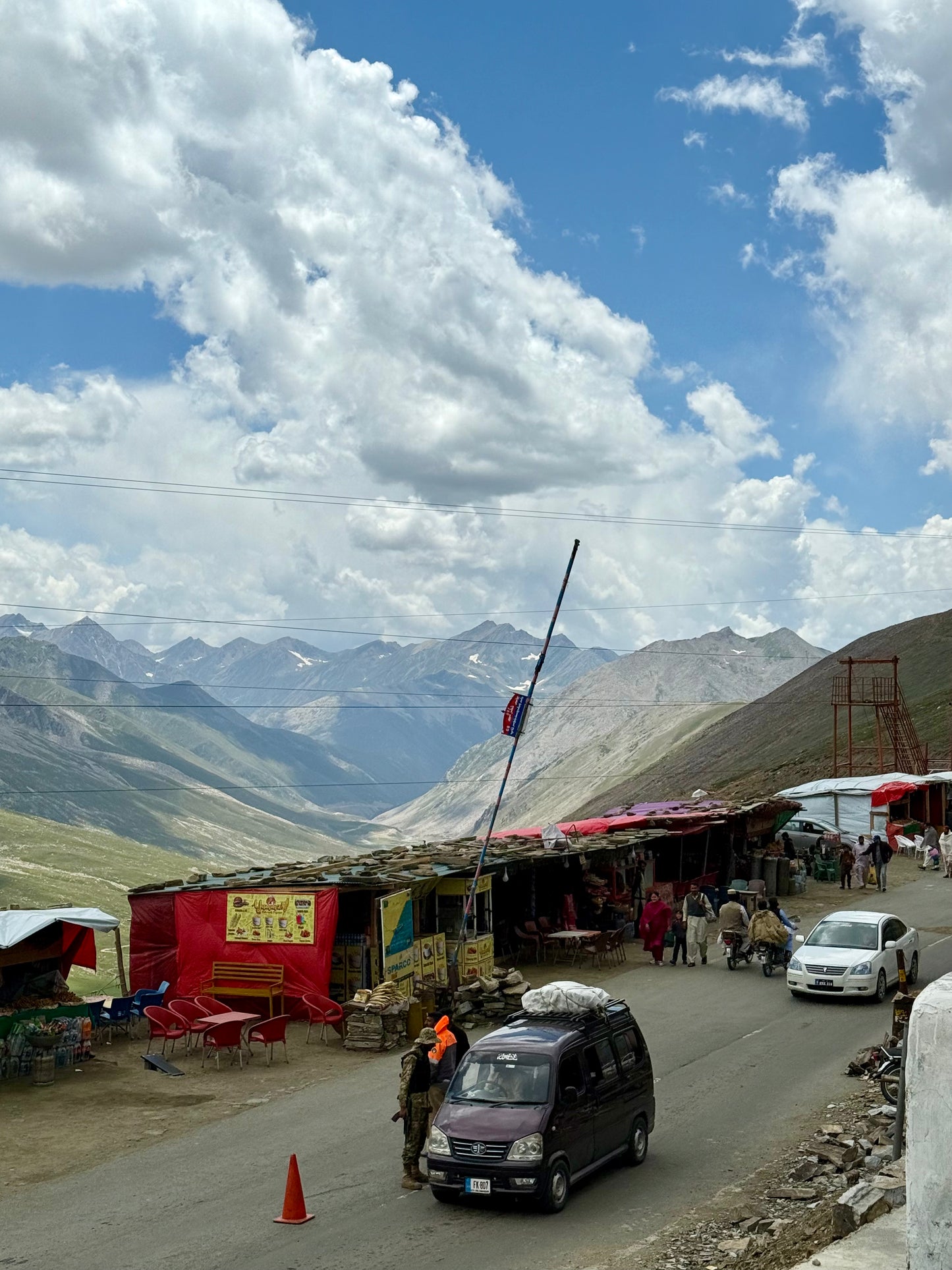 🏍️ Motorsykkeltur gjennom Nord-Pakistan – 15 dager i verdens vakreste landskap⛰️ 26. JUNI - 10. JULI 2026